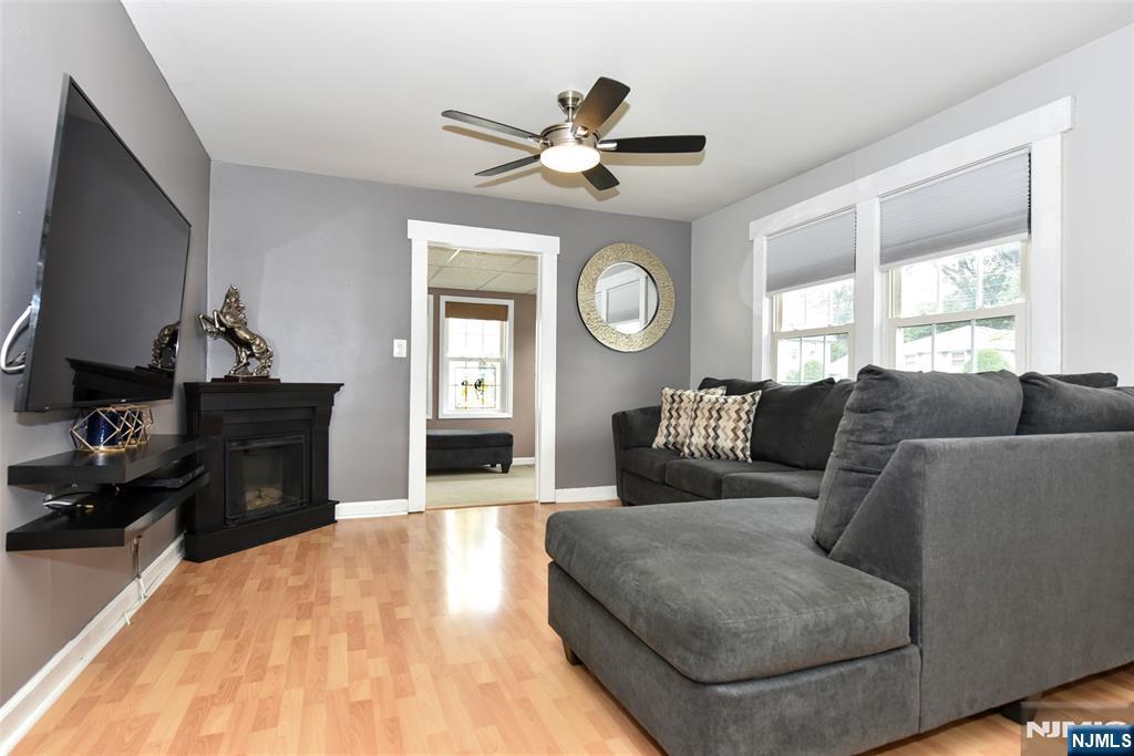 32 Bergen Avenue