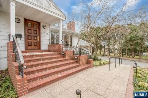 14 Mackay Drive Tenafly NJ 07670