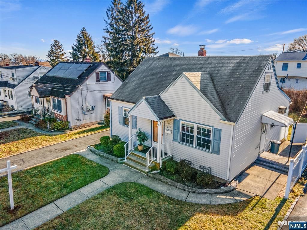 Photo of 225 Edison Street, Clifton, NJ 07013 (MLS # 26001497)