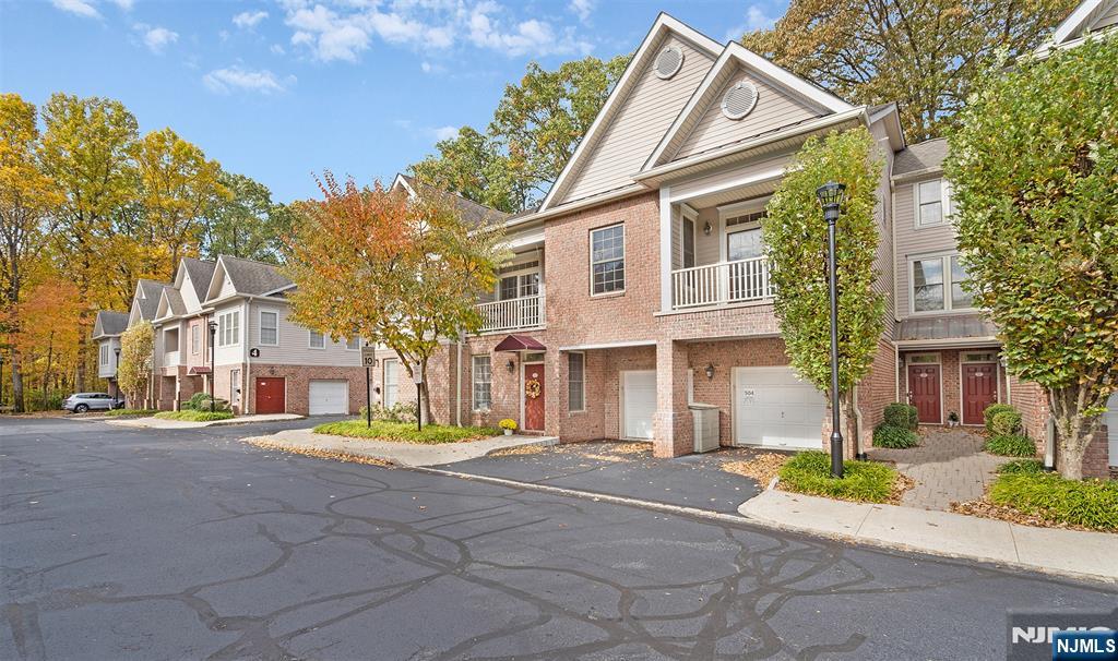 Rental Property at 1100 Sterling Dr 502, Franklin Lakes, New Jersey - Bedrooms: 2 
Bathrooms: 2 
Rooms: 6  - $4,000 MO.