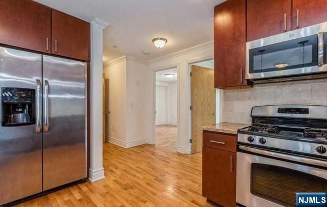 17 Meadow Road 302