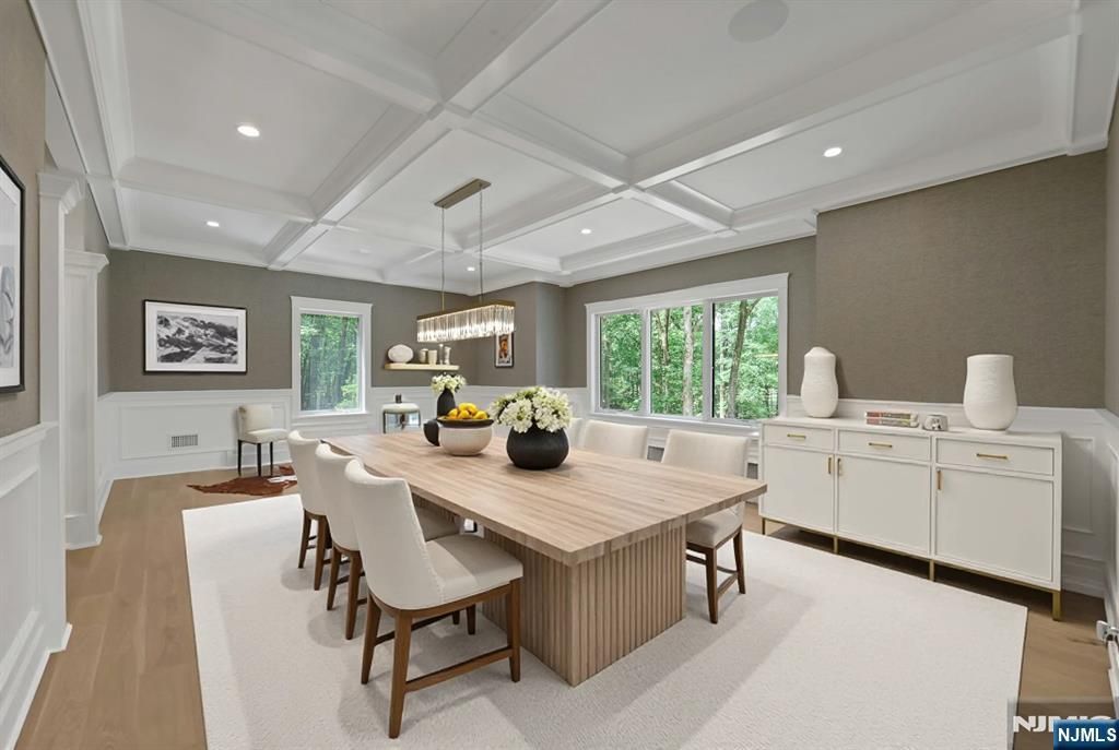 Photo of 206 Peterson Place, Ramsey, NJ 07446 (MLS # 25024854)