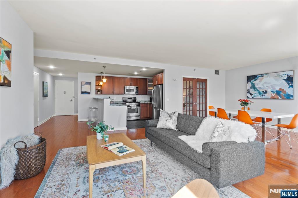 Property for Sale at 700 Grove Street 2P, Jersey City, New Jersey - Bedrooms: 2 
Bathrooms: 2  - $699,000