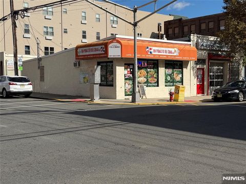 Photo of 234 61st St, West New York, NJ 07093 (MLS # 25042499)