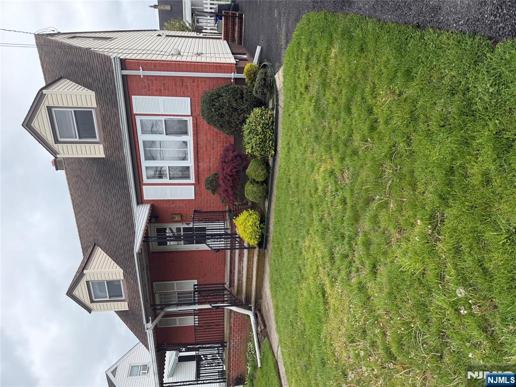 274 Schepis Avenue