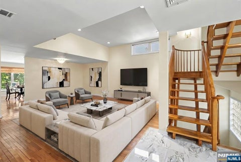 Photo of 376 Kenwood St #9, Englewood, NJ 07631 (MLS # 26033324)