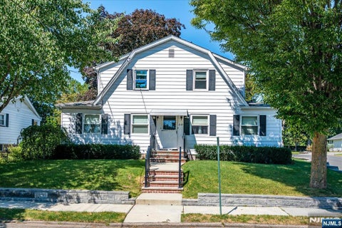 Photo of 883 Henderson Boulevard, Fair Lawn, NJ 07410 (MLS # 26035126)