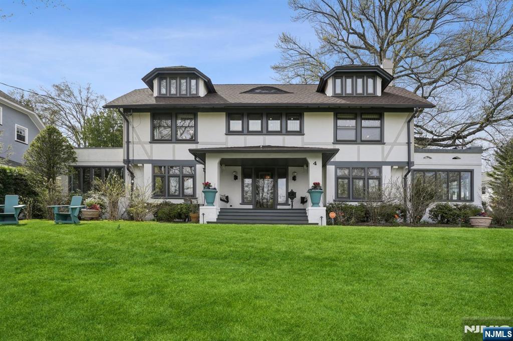 Property for Sale at 4 Harrison Avenue, Montclair, New Jersey - Bedrooms: 6 
Bathrooms: 4 
Rooms: 12  - $1,499,000