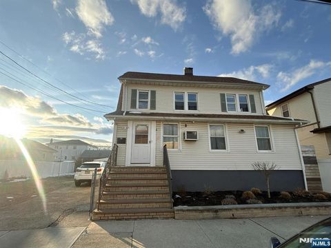Photo of 187 Holt St, Hackensack, NJ 07601 (MLS # 26005945)
