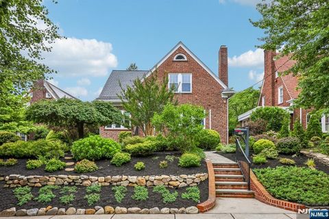 Photo of 293 Euclid Avenue, Hackensack, NJ 07601 (MLS # 26025601)
