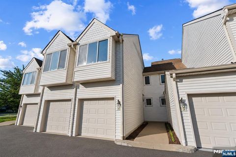 Photo of 16 Franklin Court, Montville Township, NJ 07045 (MLS # 26018746)