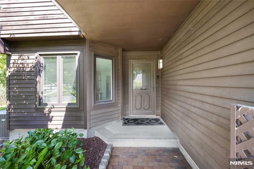 374 French Court