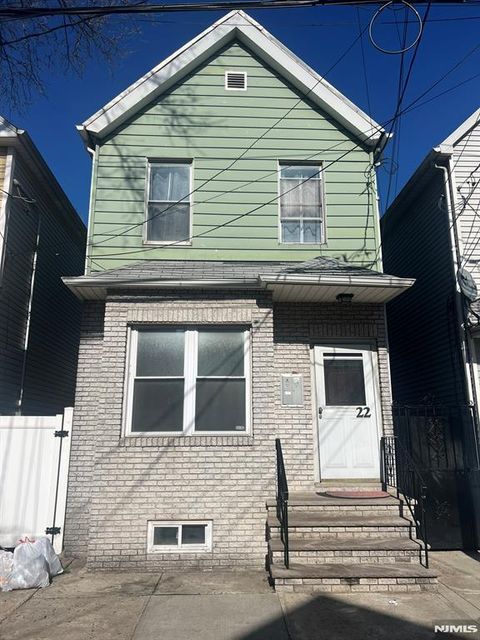 22 Lentz Avenue, Newark, NJ 07105 - MLS#: 25009636