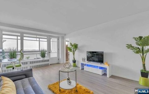 Photo of 90 Prospect Avenue #10C, Hackensack, NJ 07601 (MLS # 26016006)