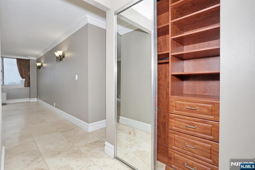 200 Old Palisade Road 15C