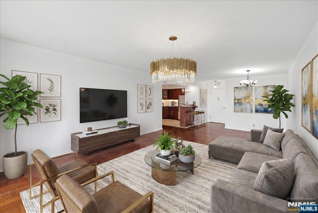 2000 Linwood Avenue 14Y