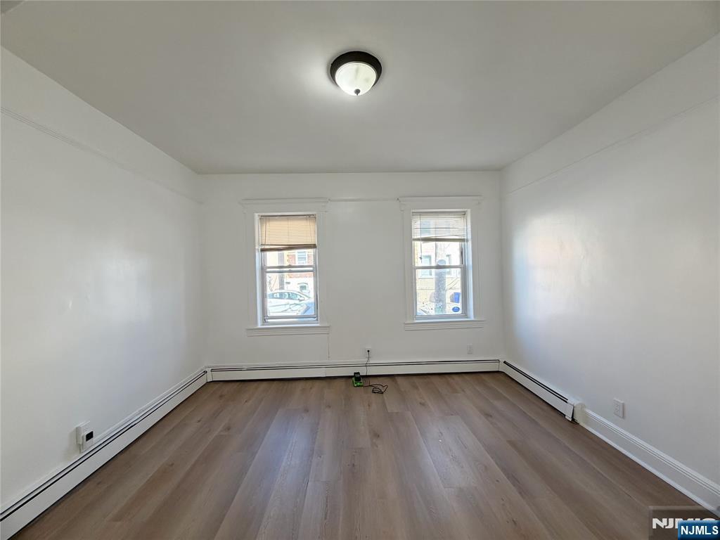 62 Farnham Avenue 1