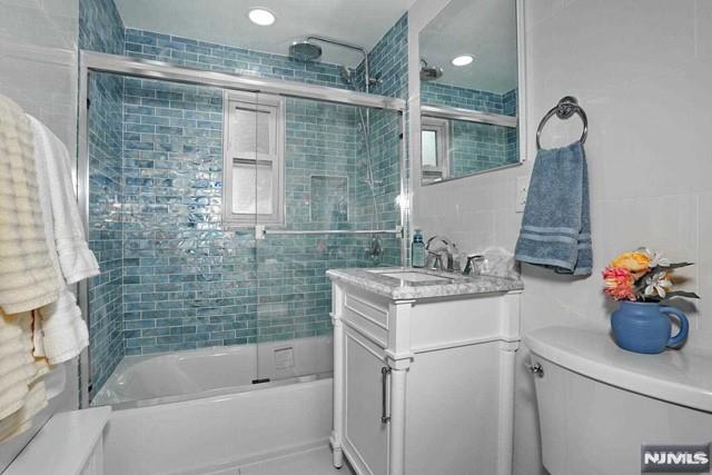 100 Huguenot Avenue 6B