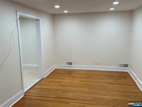 Photo of 41 Wood St #2nd FL, Rutherford, NJ 07070 (MLS # 25043154)