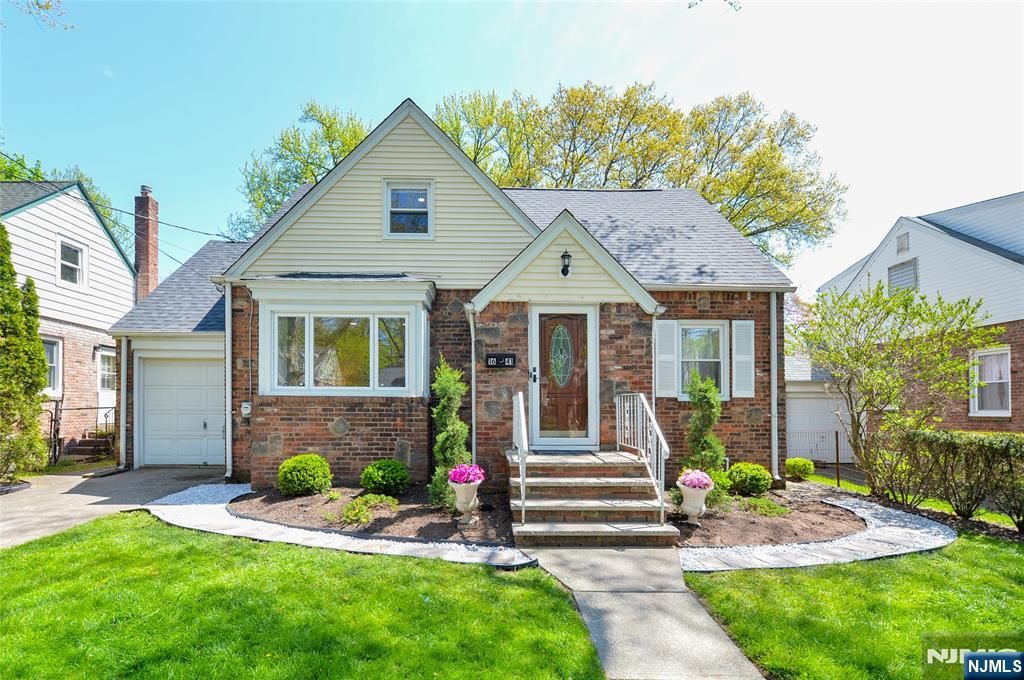 Photo of 1641 Ardsley Court, Teaneck, NJ 07666 (MLS # 26015093)
