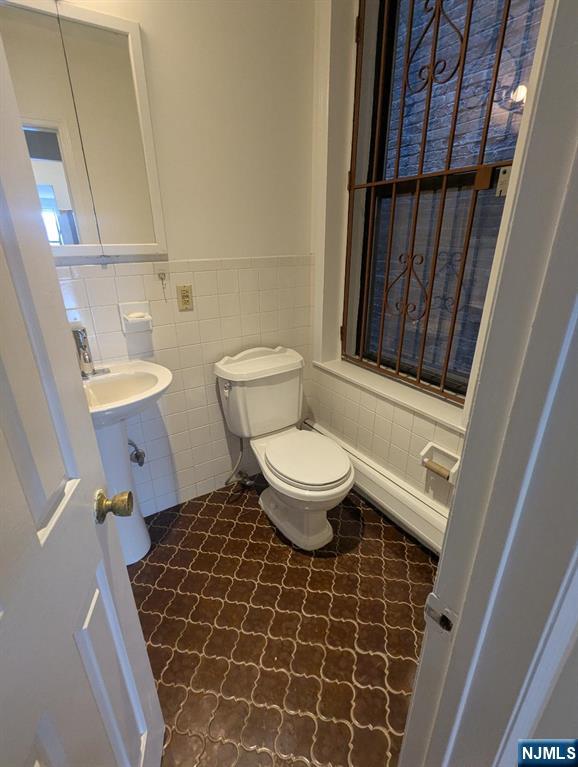 963 Boulevard East 2-3