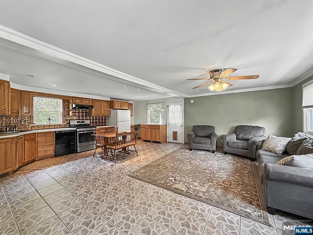 8 Martin Road