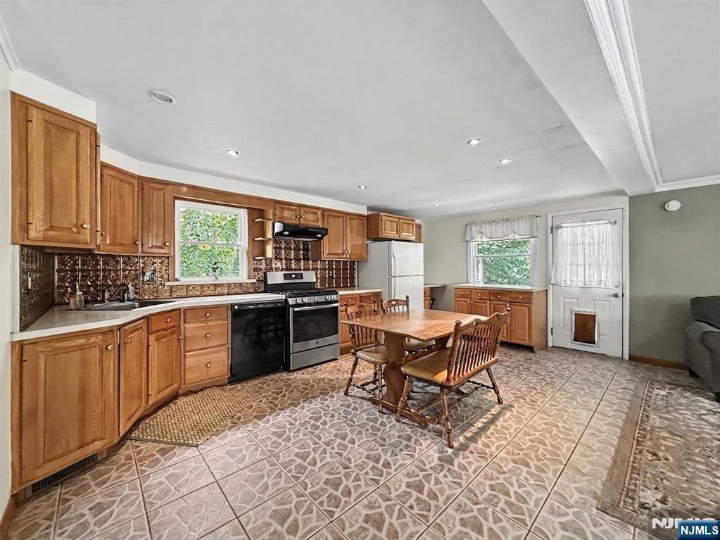 8 Martin Road
