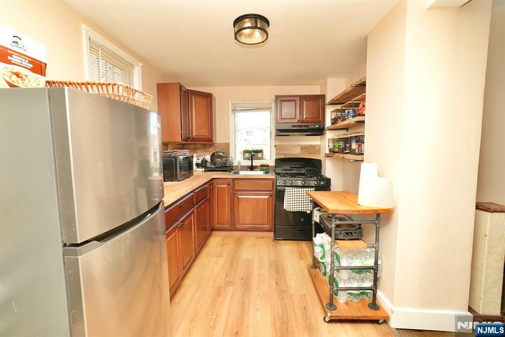3 Laurel Avenue