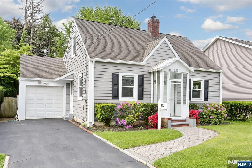 222 Woodland Road