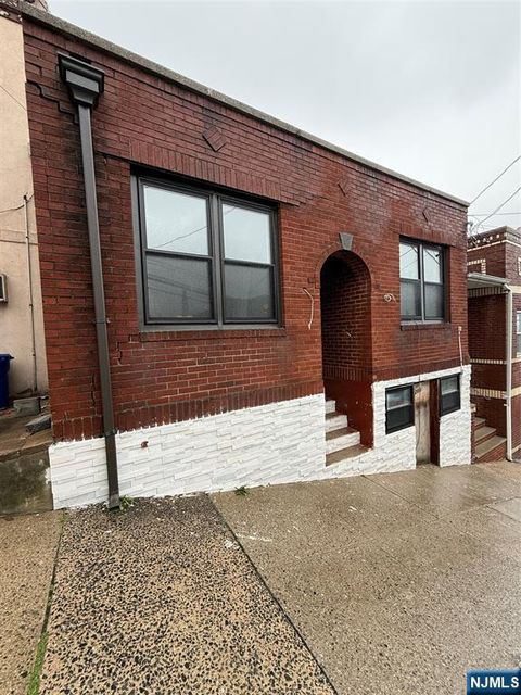 Photo of 1205 Hillside Pl #2, North Bergen, NJ 07047 (MLS # 25038910)