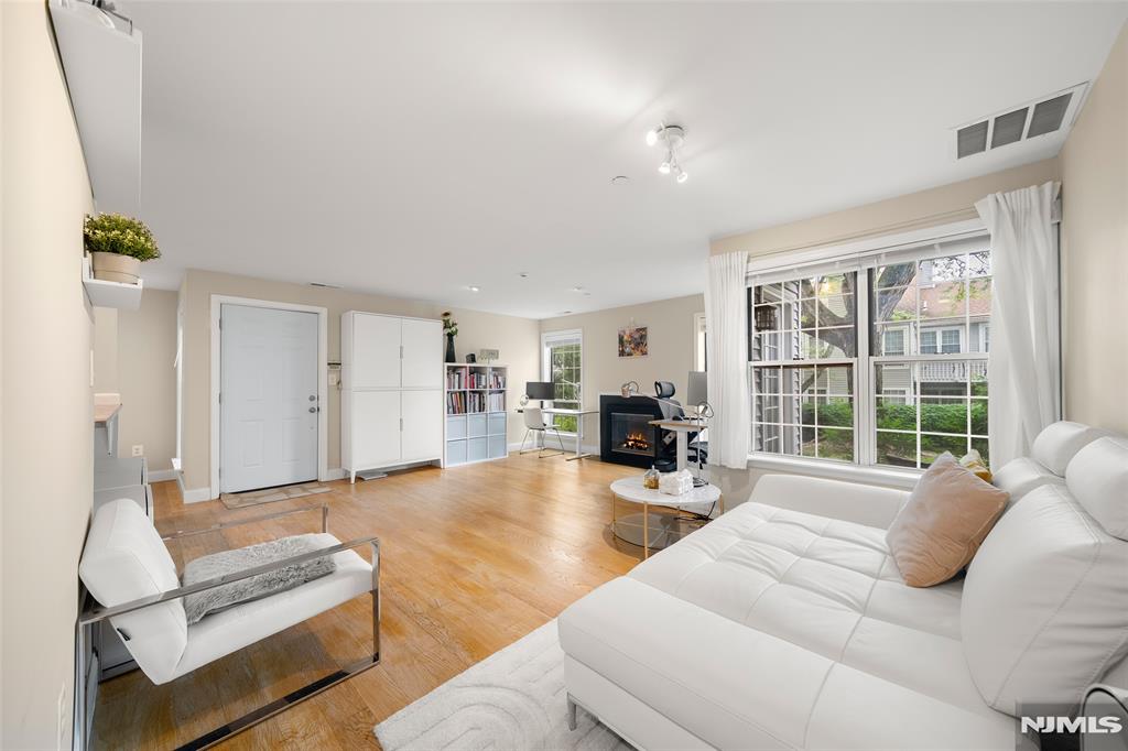 32 Mallard Court