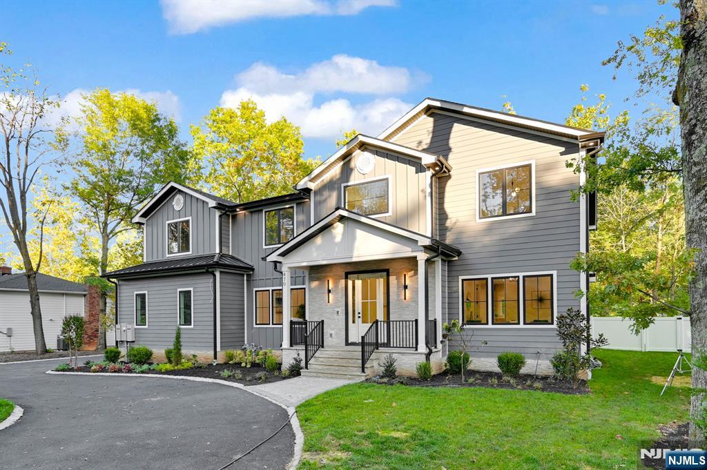 470 White Oak Ridge Road