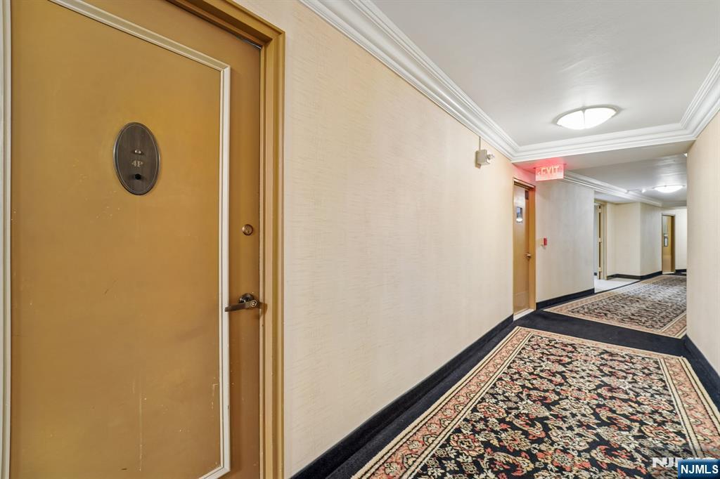 2000 Linwood Avenue 4P