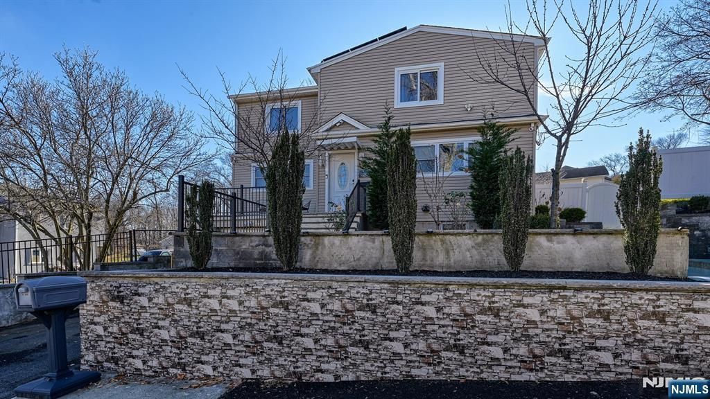 Photo of 224 Pompton Road, Haledon, NJ 07508 (MLS # 26002597)