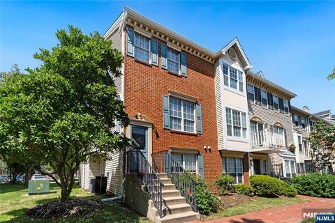 Photo of 25 Holly Street, Jersey City, NJ 07305 (MLS # 26027825)