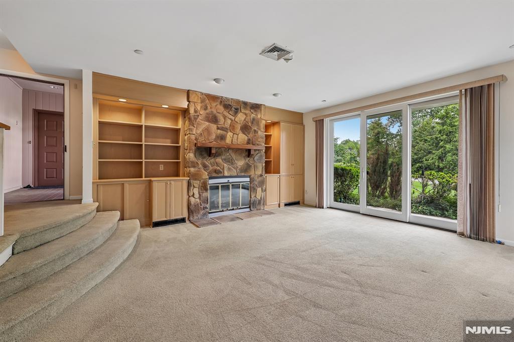 1 Peabody Court 1001