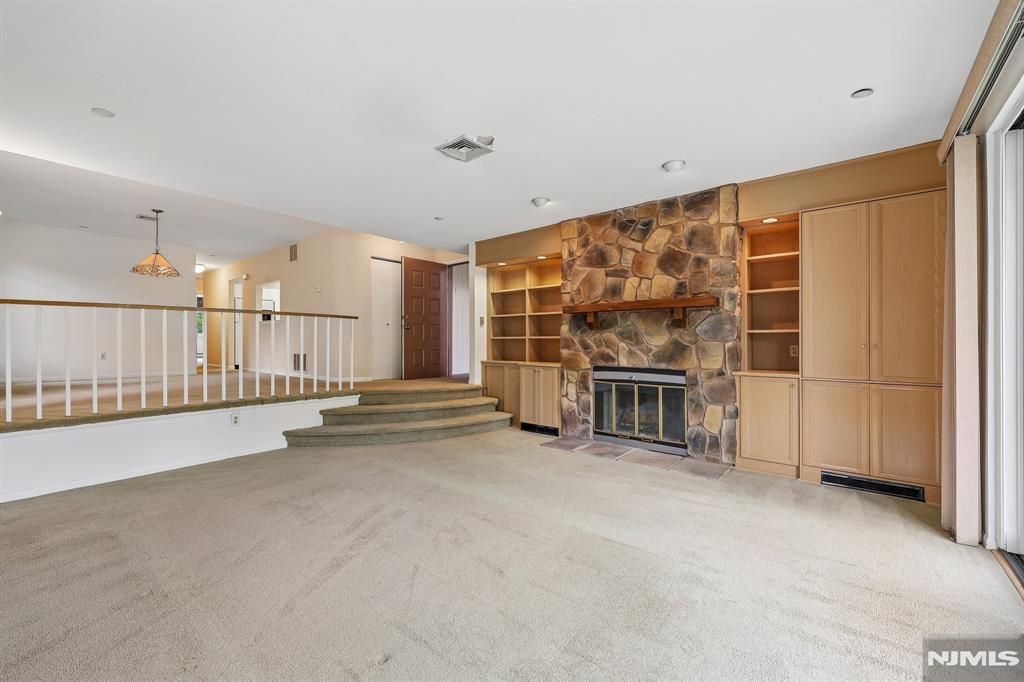 1 Peabody Court 1001