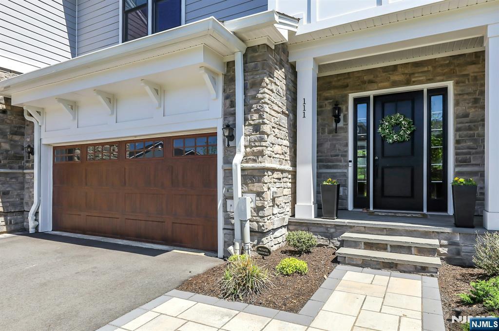 111 Woodmont Circle