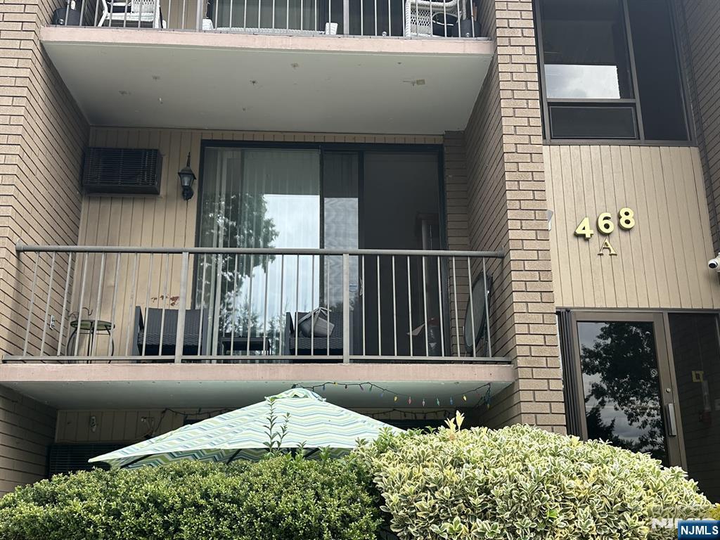 468 Liberty Street 201