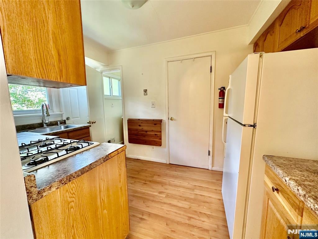 237 Bradley Avenue 235