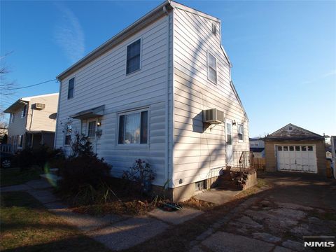 8 Annette Terrace Lodi NJ 07644