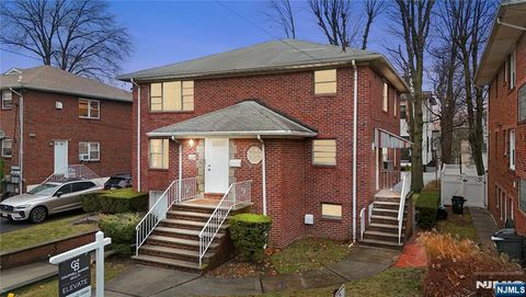 1225 Inwood Terrace Fort Lee NJ 07024