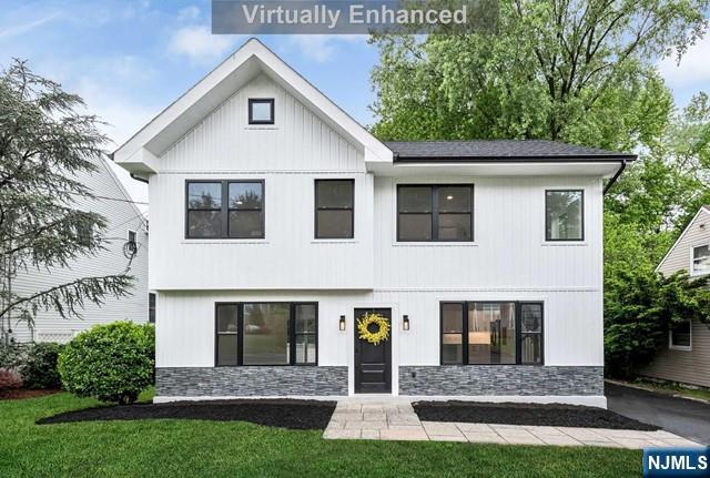 895 Spring Valley Road