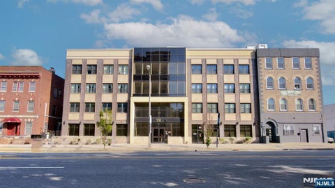 Photo of 90 Clinton Avenue #407, Newark, NJ (MLS # 26028029)