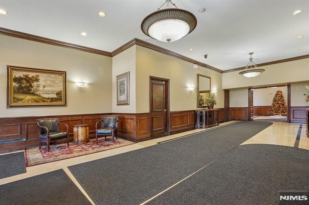 Photo of 5 Horizon Road #2304, Fort Lee, NJ 07024 (MLS # 25041655)