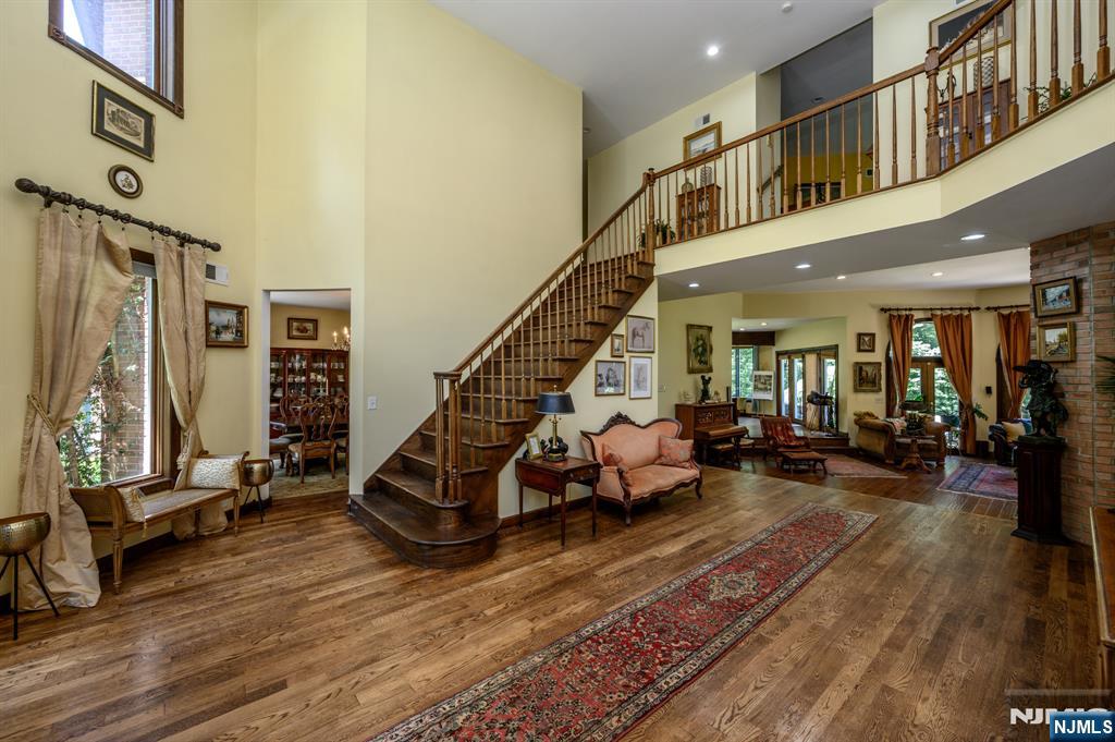 27 Mountainview Drive