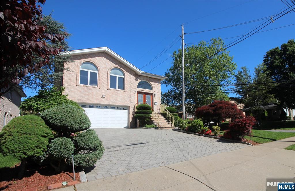 499 Morse Avenue