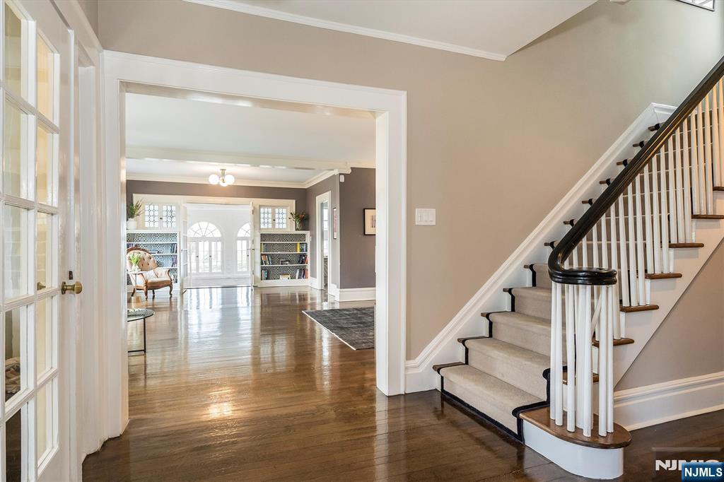 102 Highland Avenue