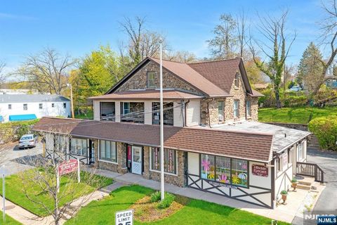 330 Broadway Hillsdale NJ 07642