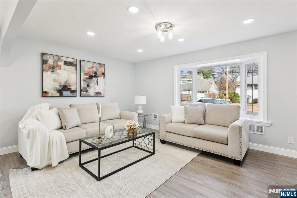 162 Stuyvesant Road